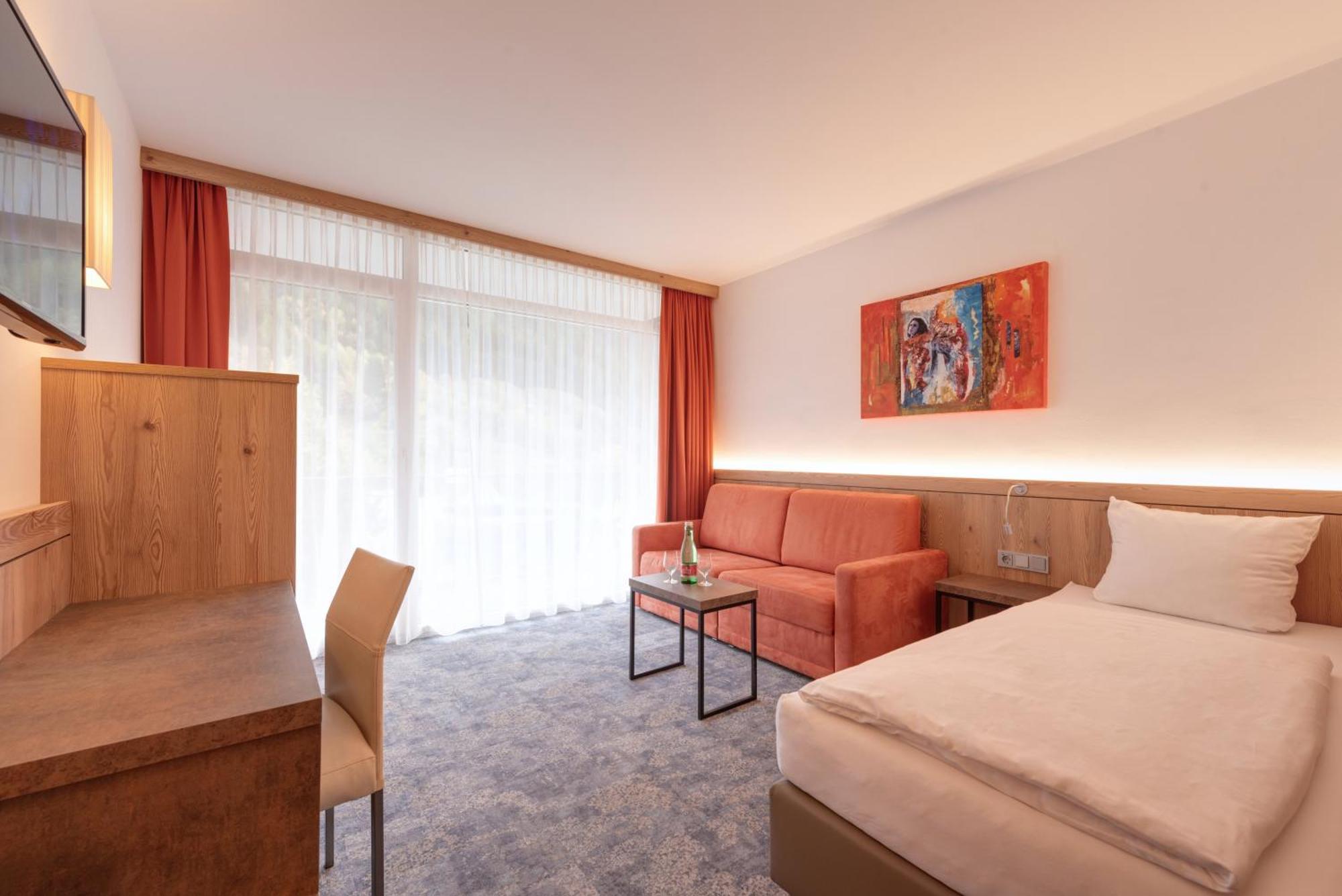 סן אנטון Hotel Alpenland מראה חיצוני תמונה